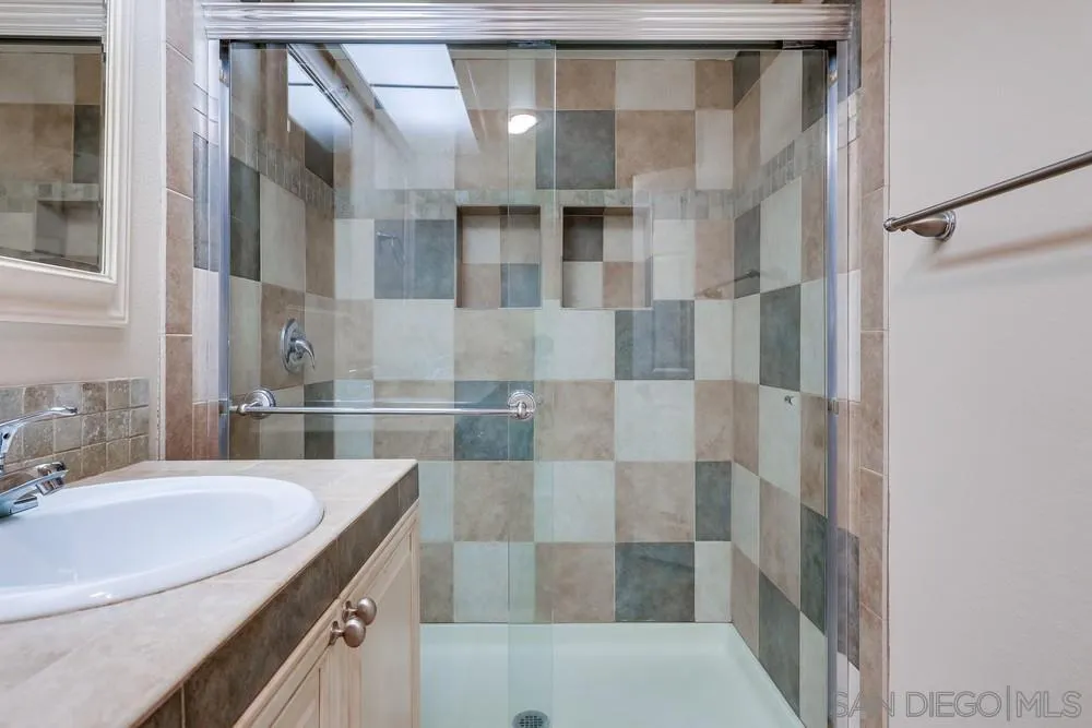 17537 Ashburton Road San Diego, CA 92128 - Photo 16 of 27