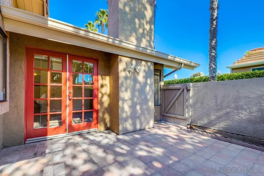 17537 Ashburton Road San Diego, CA 92128 - Photo 21 of 27