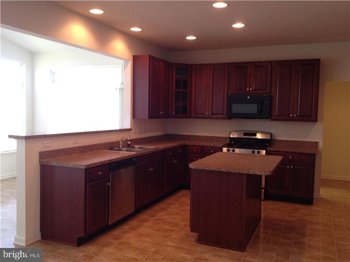 137 Edgar Road Townsend, DE 19734 - Photo 3 of 25 Kitchen