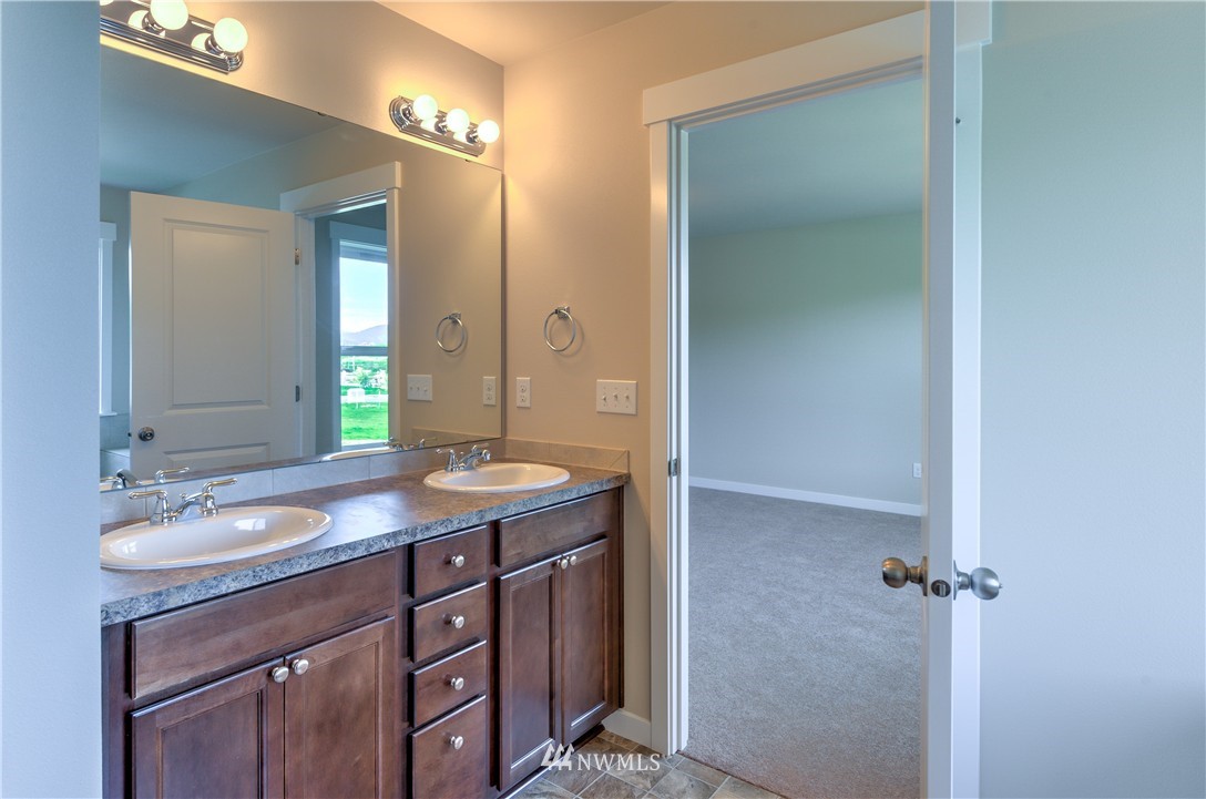 6876 Ershig Road Bow, WA 98232 - Photo 10 of 22 Gallery Image 10