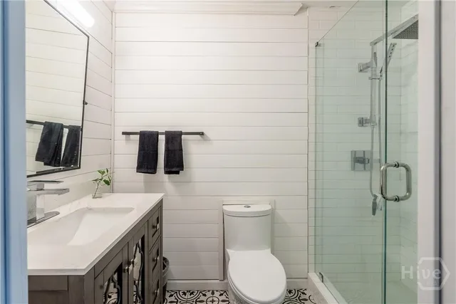 $2,200 | 108 West Duffy Lane, Savannah, GA 31401