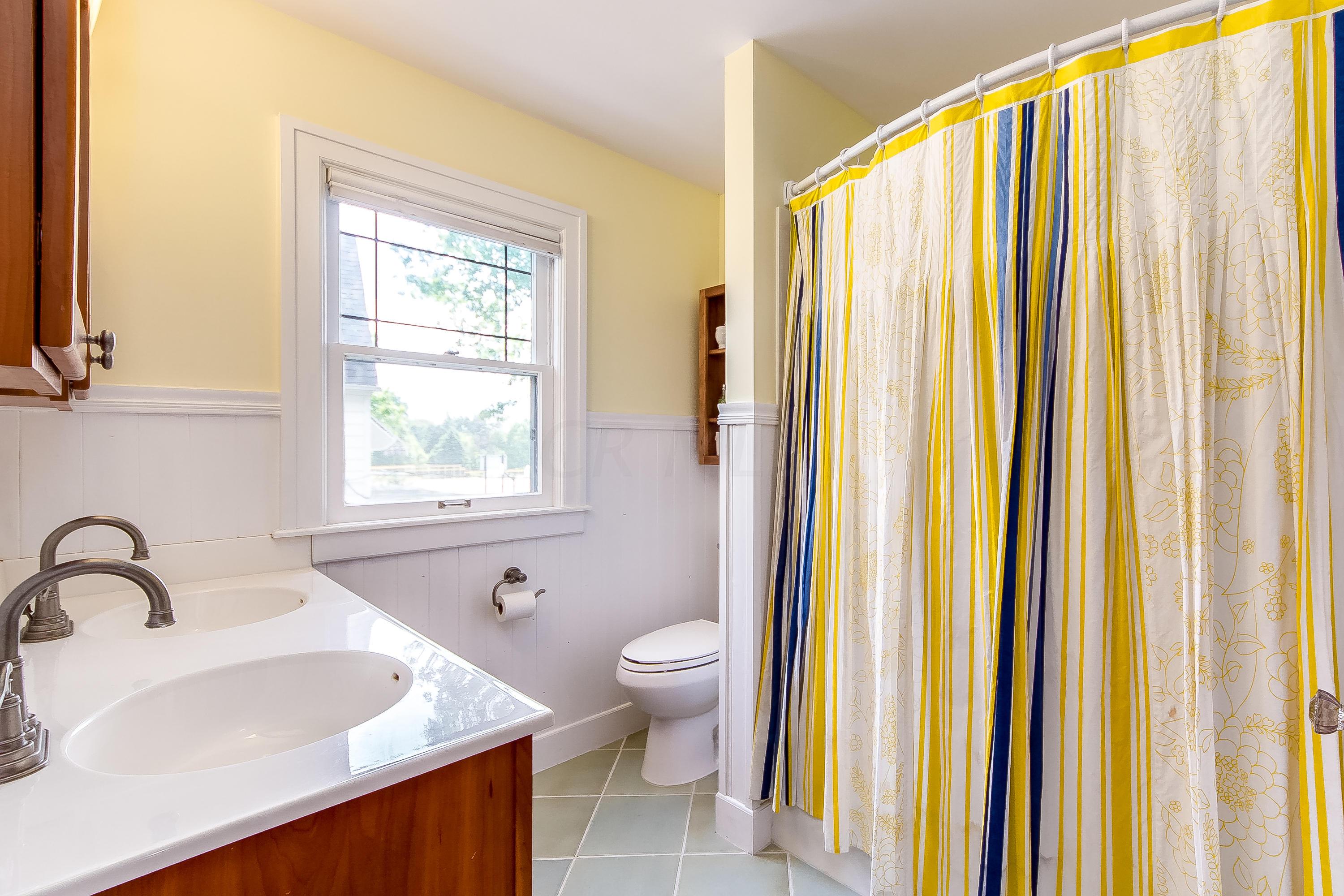 1785 Guilford Road Columbus, OH 43221 - Photo 23 of 36 Gallery Image 23