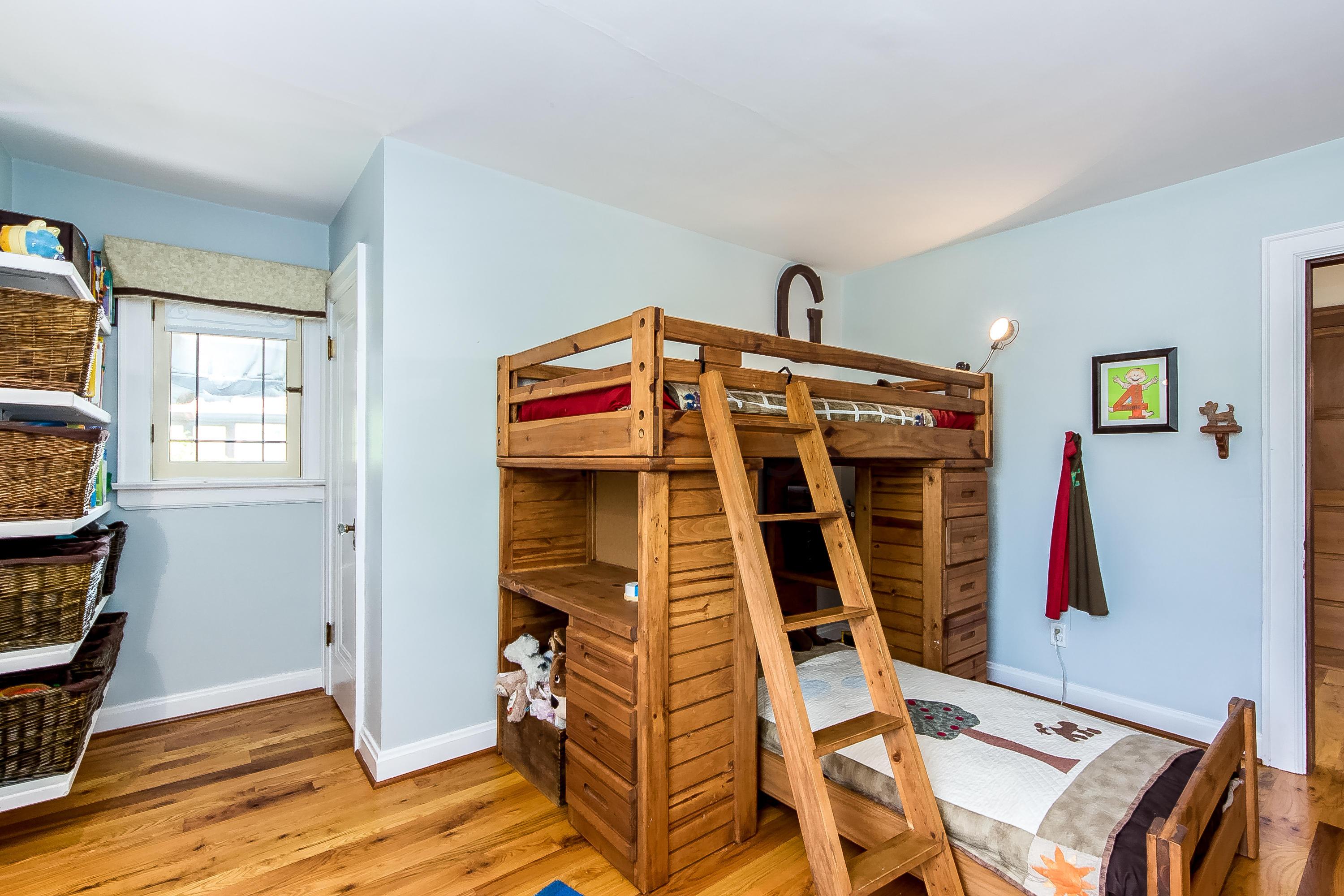 1785 Guilford Road Columbus, OH 43221 - Photo 26 of 36 Gallery Image 26