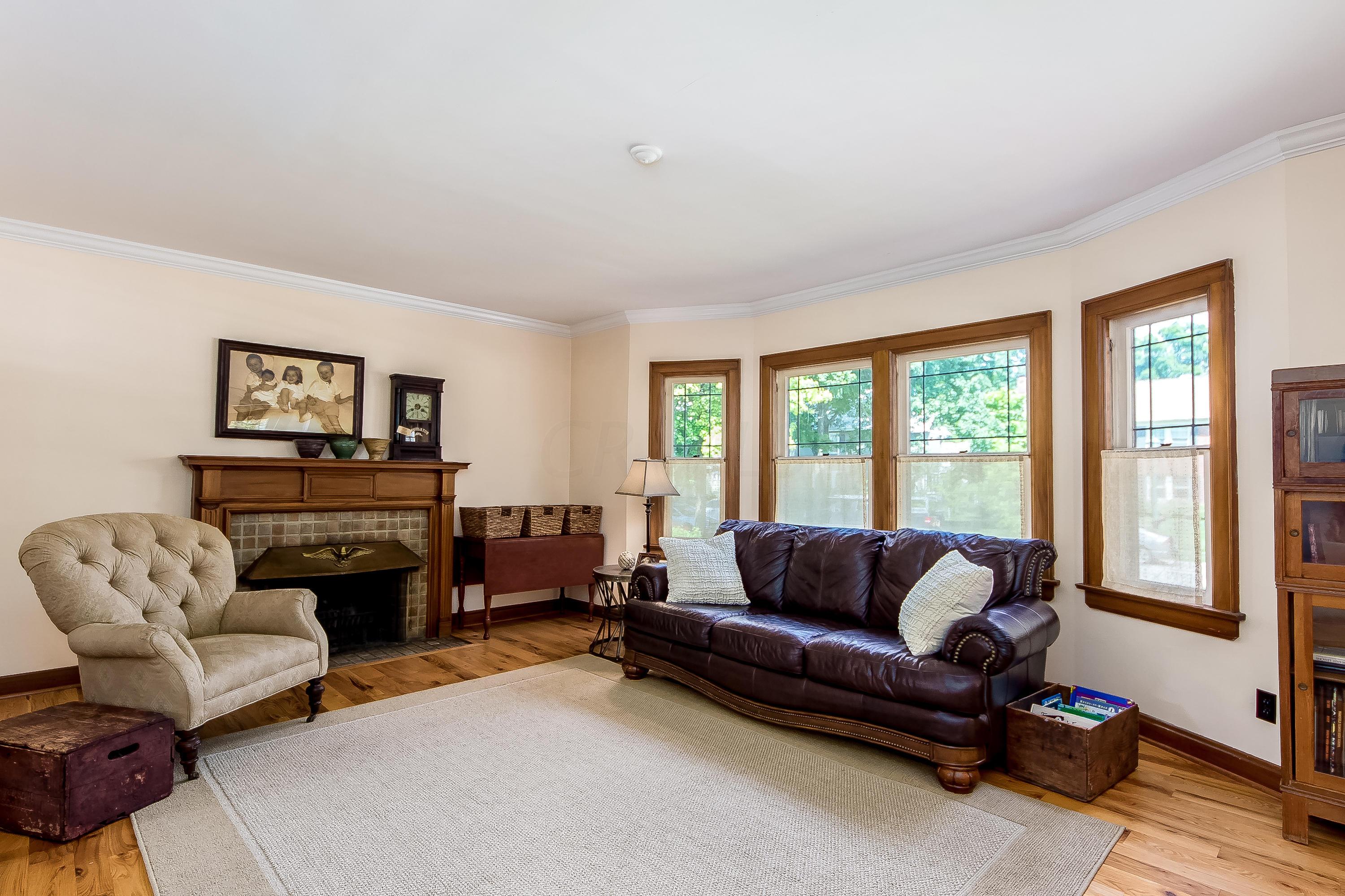 1785 Guilford Road Columbus, OH 43221 - Photo 8 of 36 Gallery Image 8