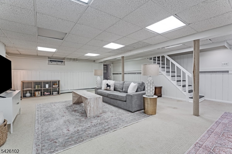 8 Lessing Road West Orange, NJ 07052 - Photo 27 of 40