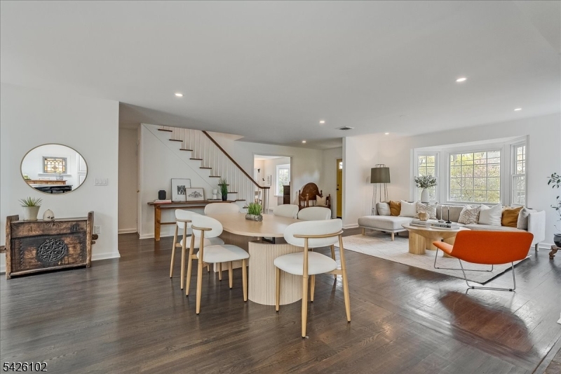 8 Lessing Road West Orange, NJ 07052 - Photo 4 of 40