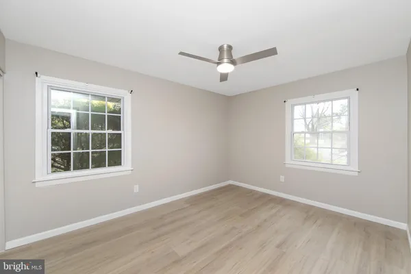 $2,800 | 2 South Sunset Road, Willingboro, NJ 08046