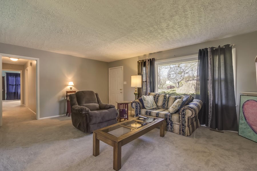 4204 Roaming Road Northwest Knoxville, TN 37912 - Photo 2 of 24 Gallery Image 2