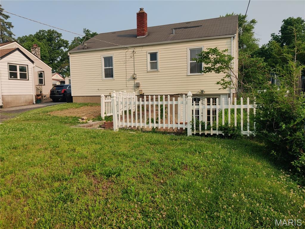 5332 Colton Drive Normandy, MO 63121 - Photo 12 of 15