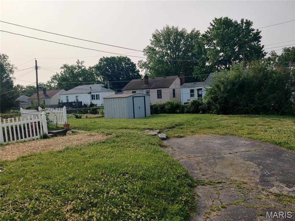 5332 Colton Drive Normandy, MO 63121 - Photo 13 of 15