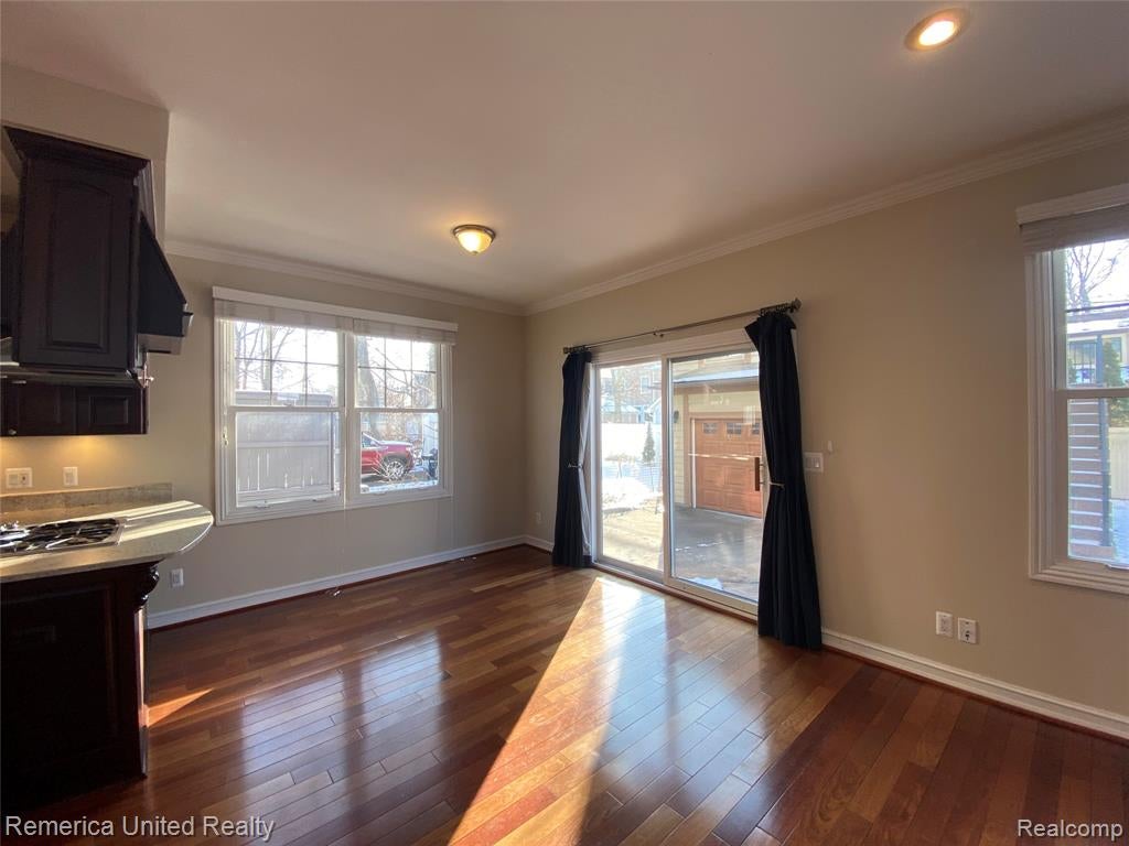 916 Ruffner Avenue Birmingham, MI 48009 - Photo 13 of 35 Gallery Image 13