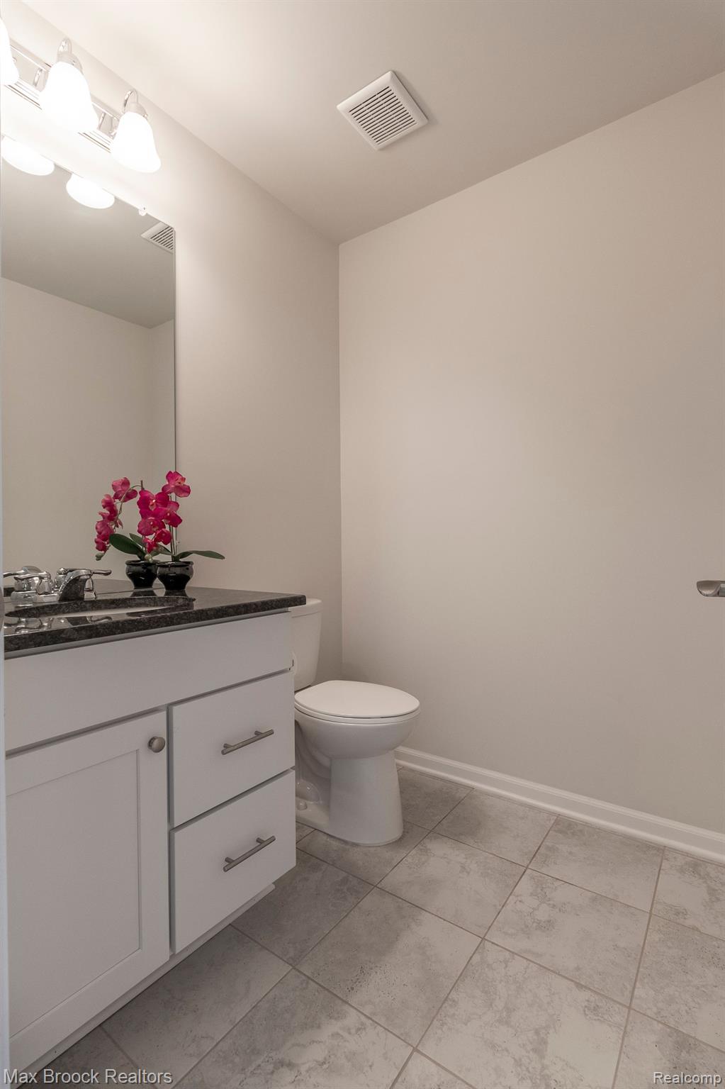 919 Barclay Circle, Unit 37 Rochester, MI 48307 - Photo 47 of 56 Gallery Image 47