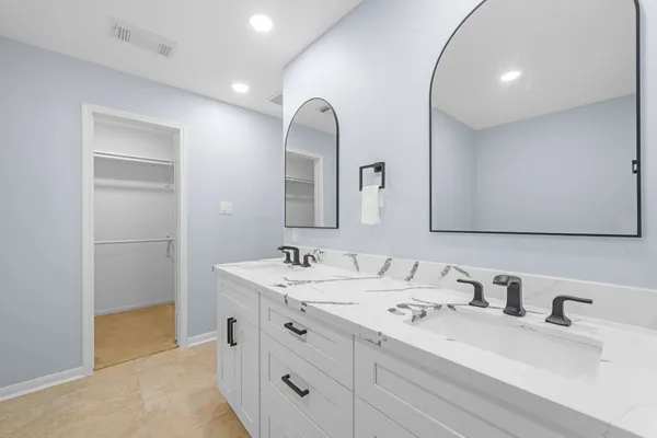 $2,400 | 3910 Crystal Pass Court, Katy, TX 77449