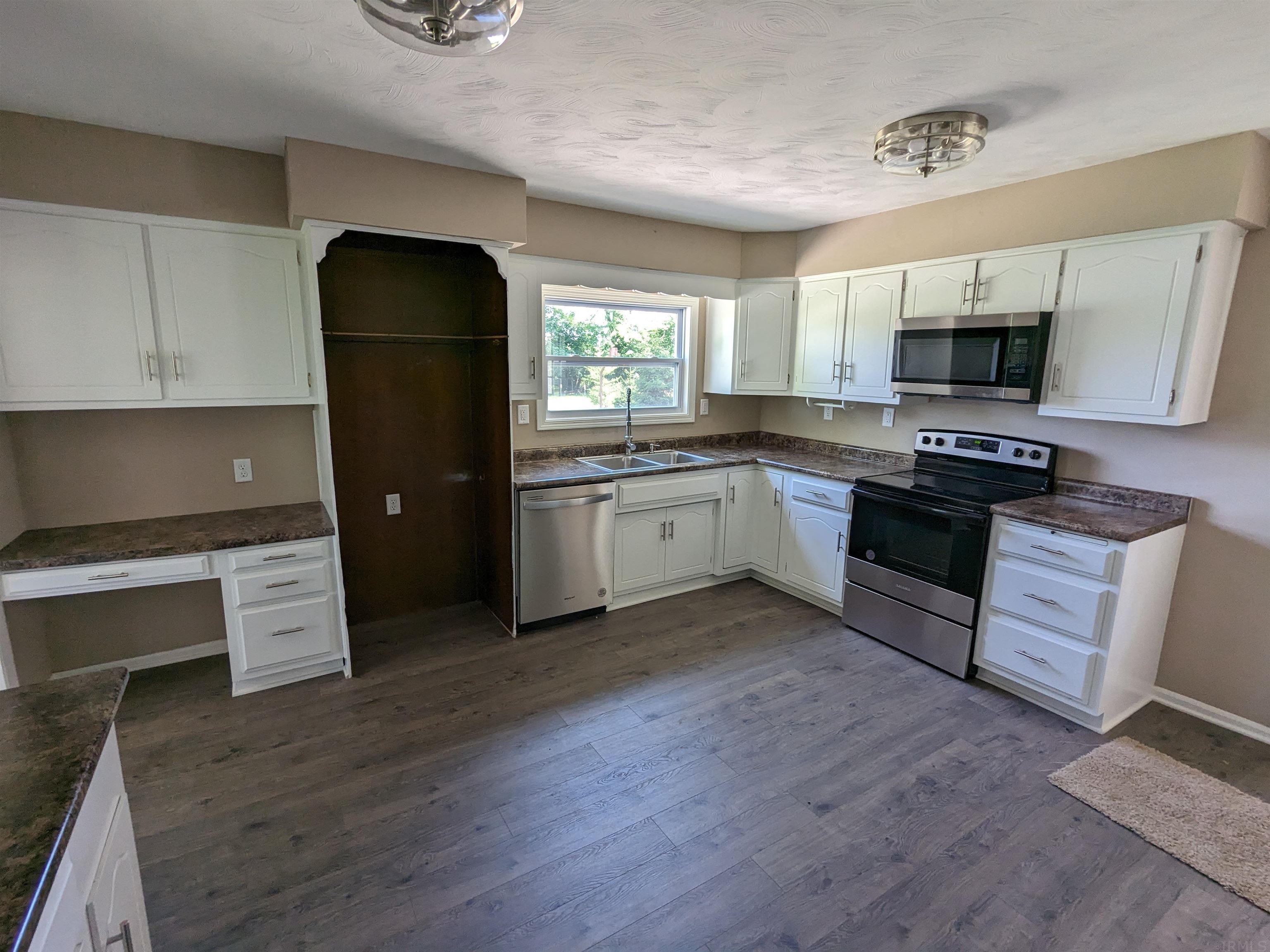 11802 Ray Road Churubusco, IN 46723 - Photo 17 of 27