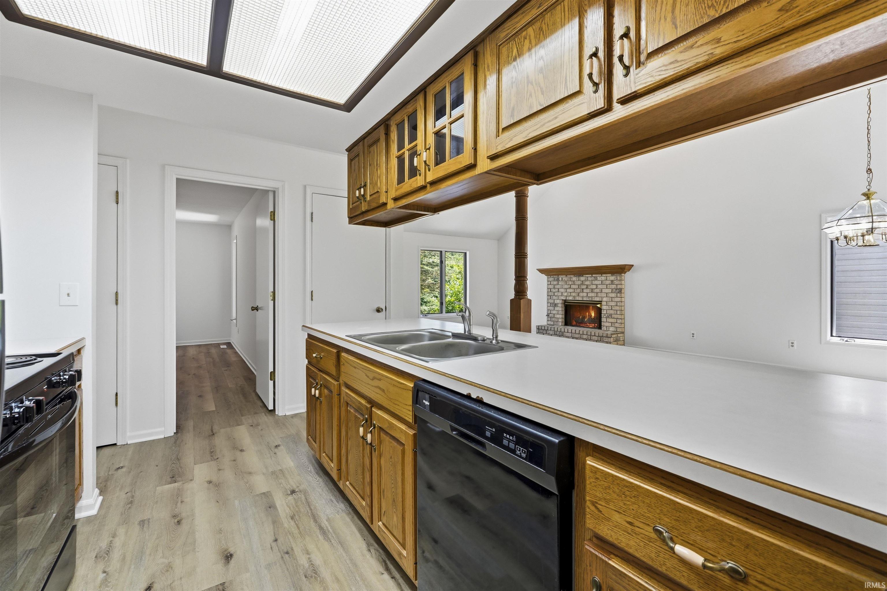 11709 Leo Road Fort Wayne, IN 46845 - Photo 11 of 36 Gallery Image 11