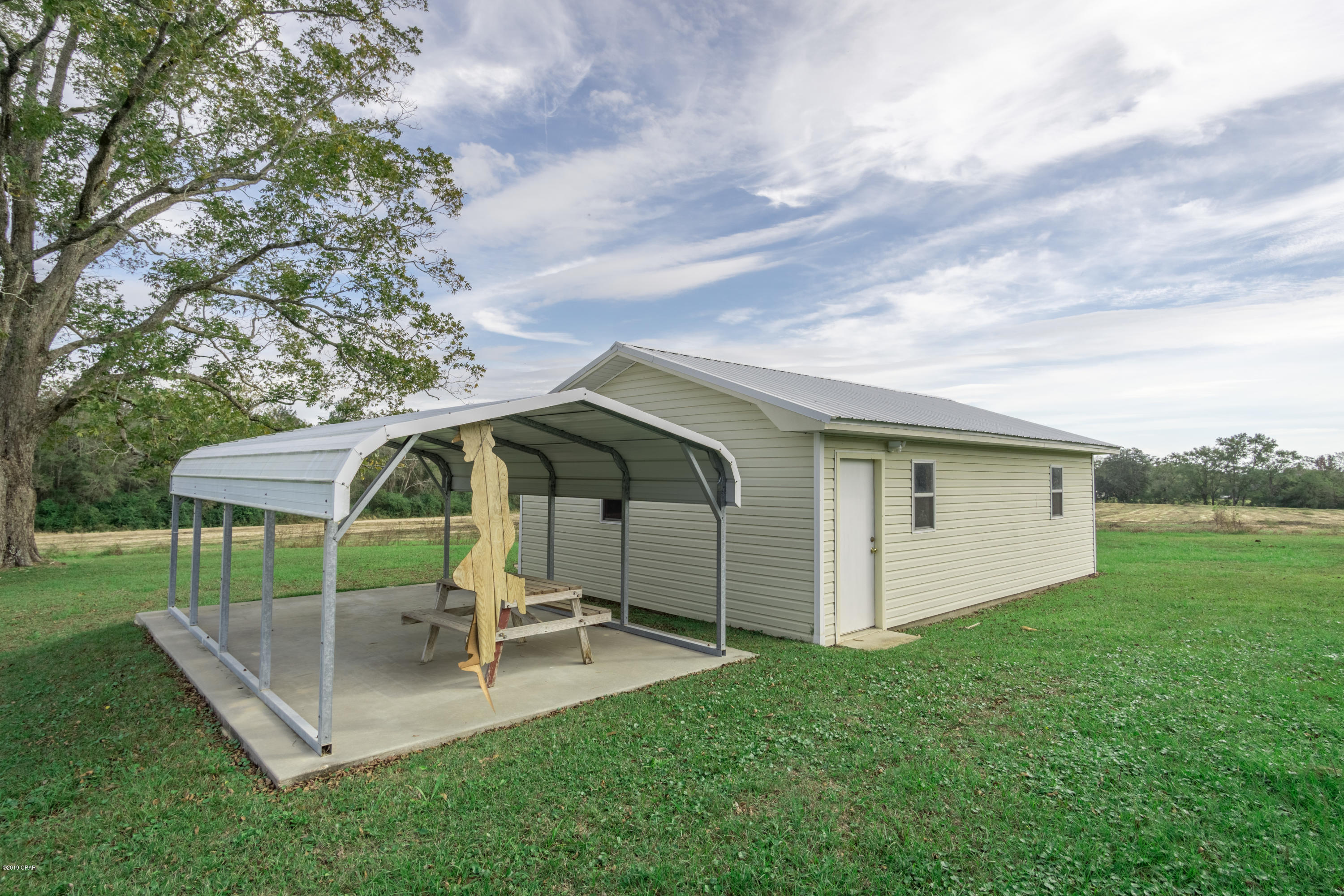 1389 Metcalf Road Bonifay, FL 32425 - Photo 9 of 41 Gallery Image 9