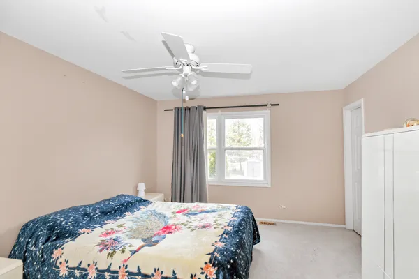 $530,000 | 2013 Briar Hill Drive, Schaumburg, IL 60169