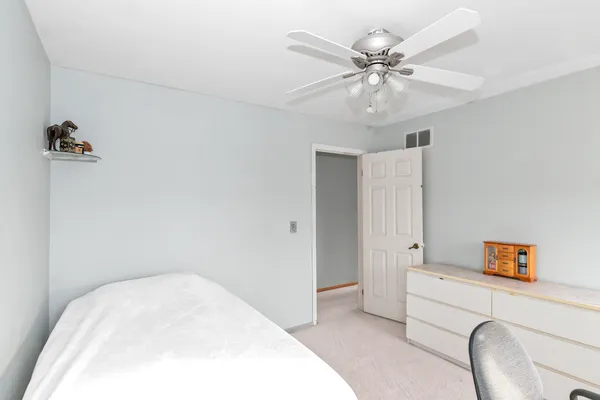 $530,000 | 2013 Briar Hill Drive, Schaumburg, IL 60169