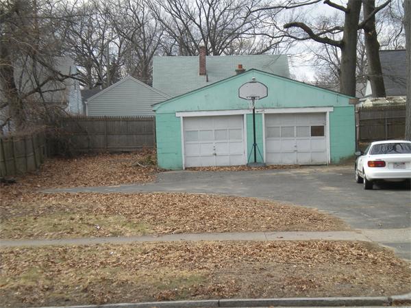 Ws Breckwood Boulevard Springfield, MA 01103 - Photo 3 of 6