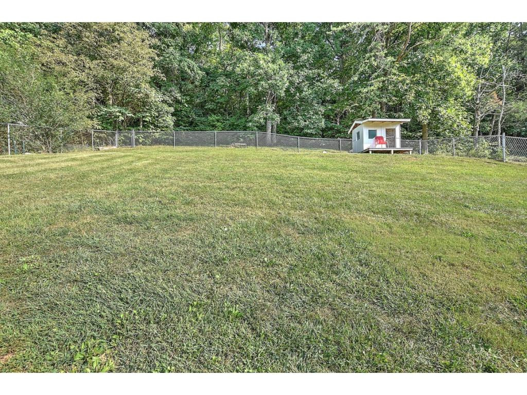 3036 Ridgemont Circle Kingsport, TN 37663 - Photo 24 of 27 Photo 24