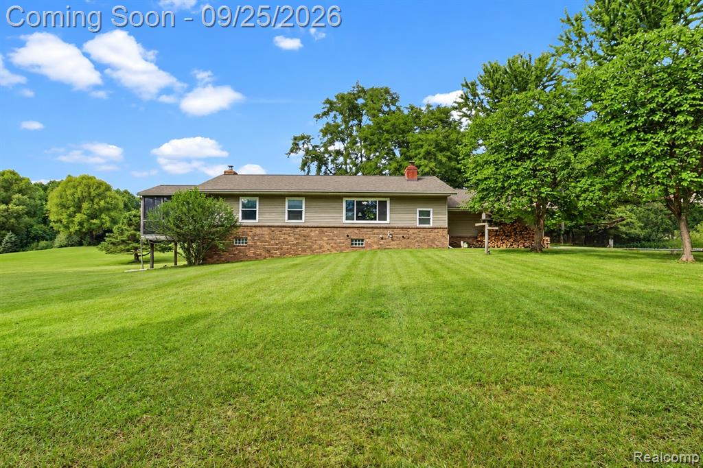 6776 Farley Road Pinckney, MI 48169 - Photo 2 of 61 Gallery Image 2