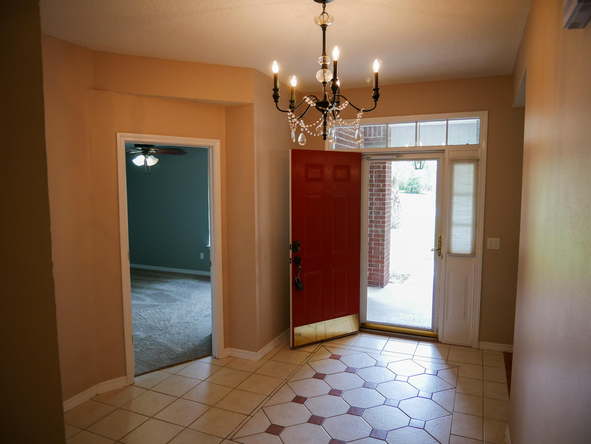 521 Risen Star Drive Crestview, FL 32539 - Photo 2 of 23 Foyer