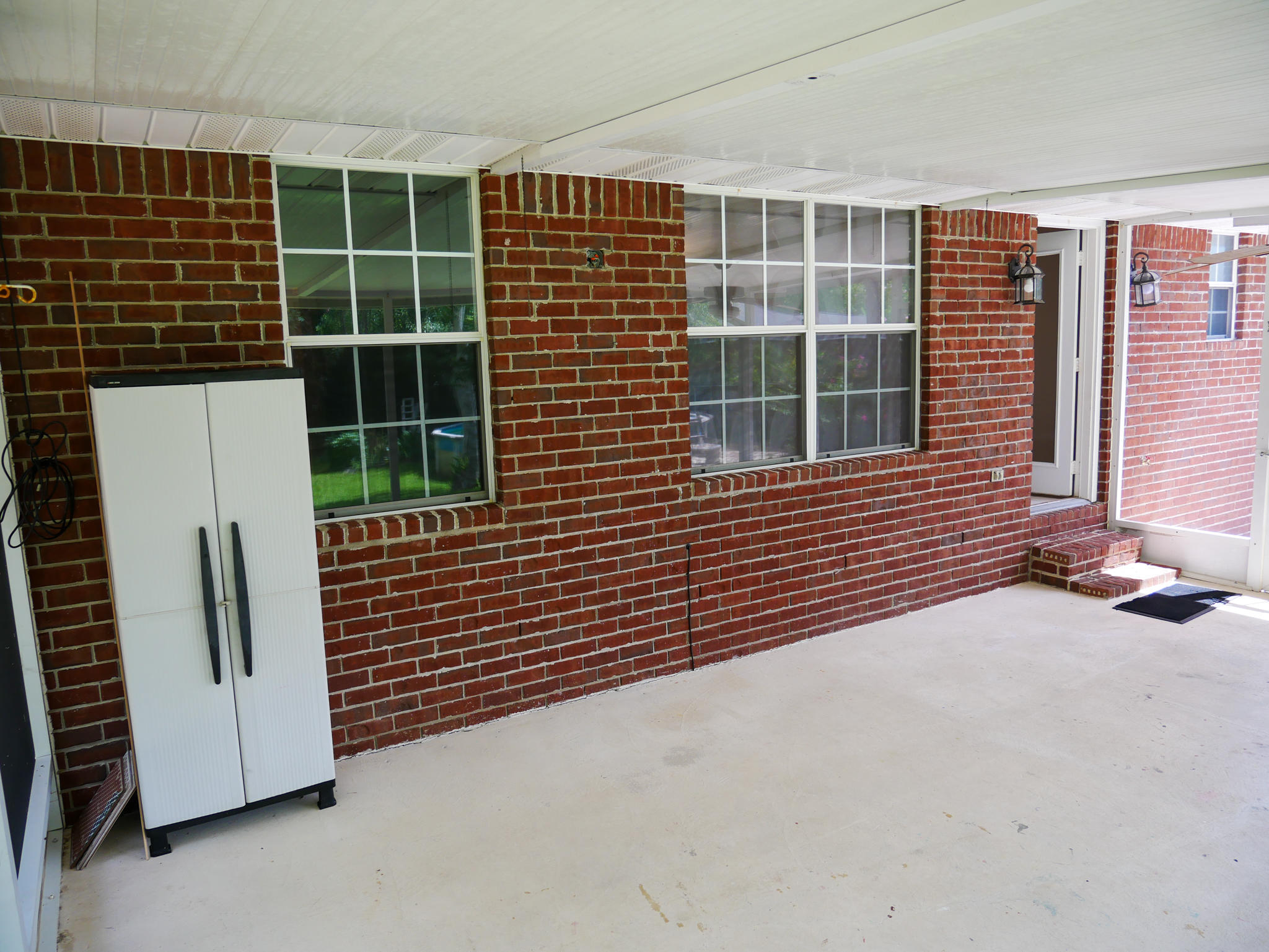 521 Risen Star Drive Crestview, FL 32539 - Photo 22 of 23 Screened in Porch