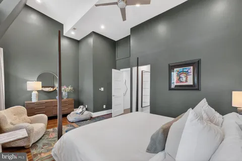 $1,249,000 | 2214 North Capitol Street Northwest, Washington, DC 20002