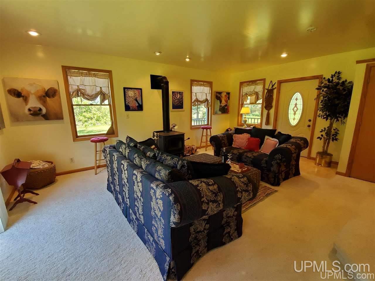 36890 River Road Chassell, MI 49916 - Photo 5 of 36 Gallery Image 5