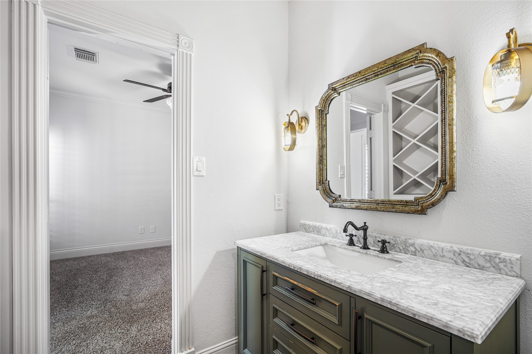 4746 Post Oak Timber Drive, Unit 34 Houston, TX 77056 - Photo 15 of 27