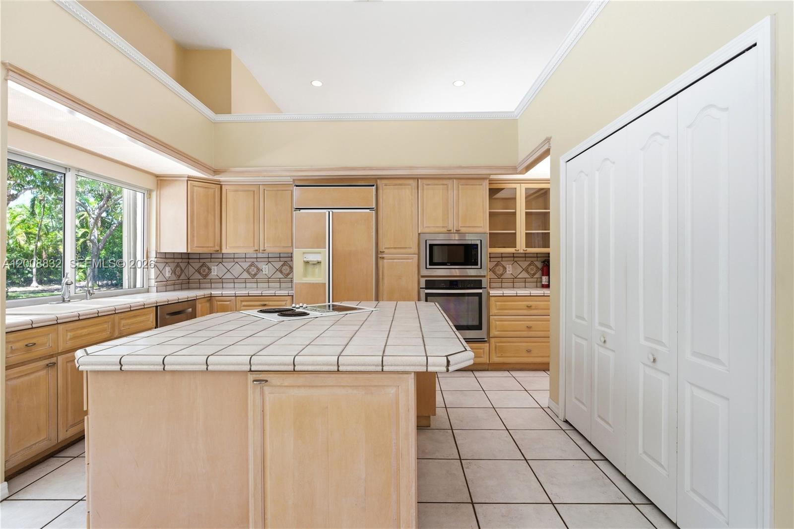 7455 Southwest 125th Street Pinecrest, FL 33156 - Photo 17 of 29