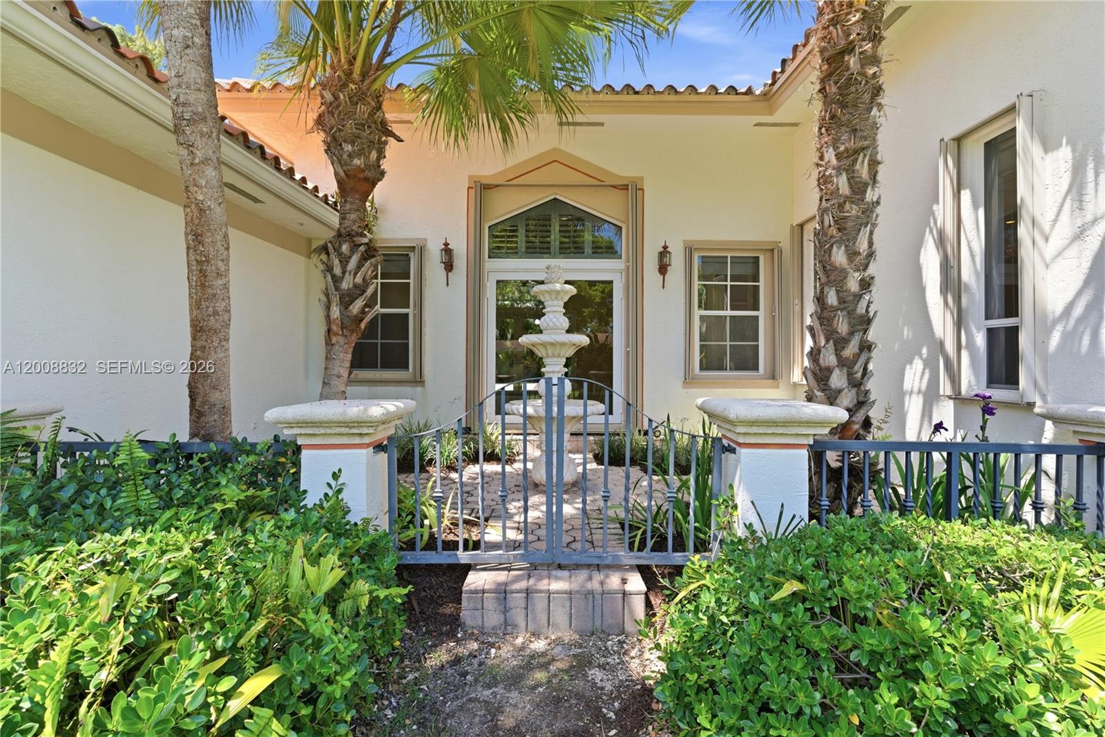 7455 Southwest 125th Street Pinecrest, FL 33156 - Photo 3 of 29