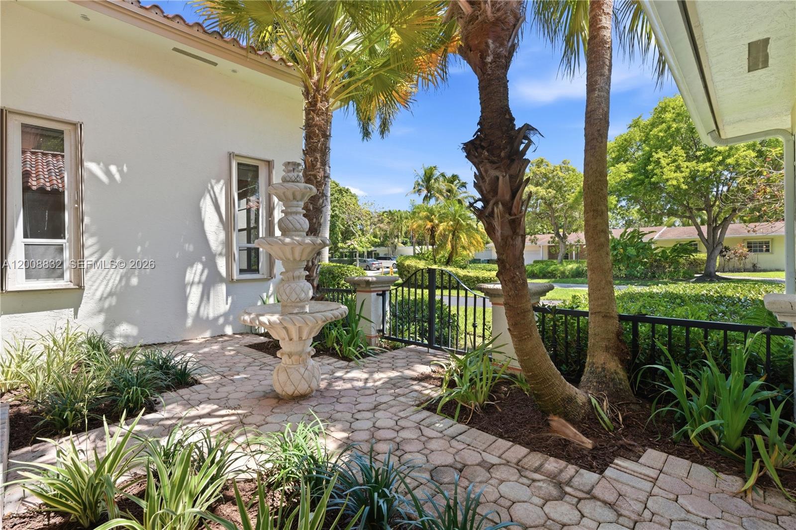 7455 Southwest 125th Street Pinecrest, FL 33156 - Photo 9 of 29