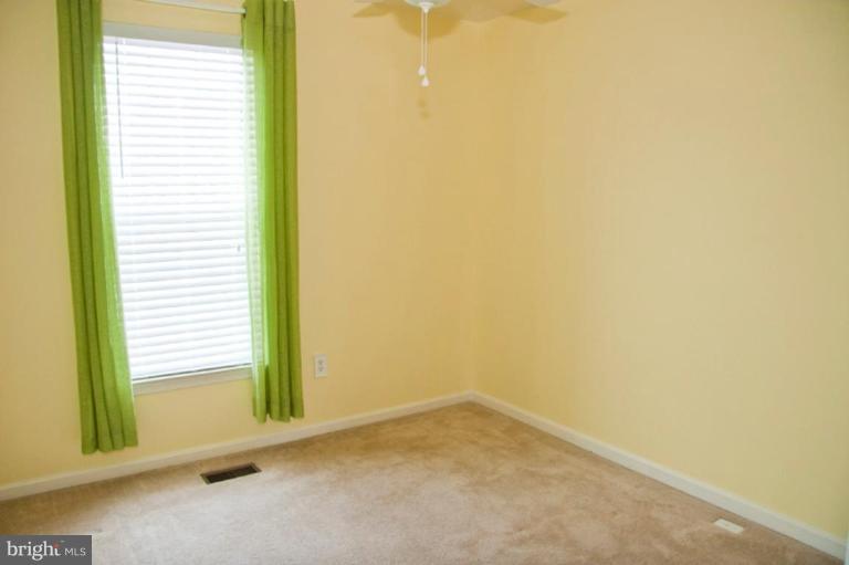 4440 Cole Farm Road Nottingham, MD 21236 - Photo 20 of 26 a view of a room with a window