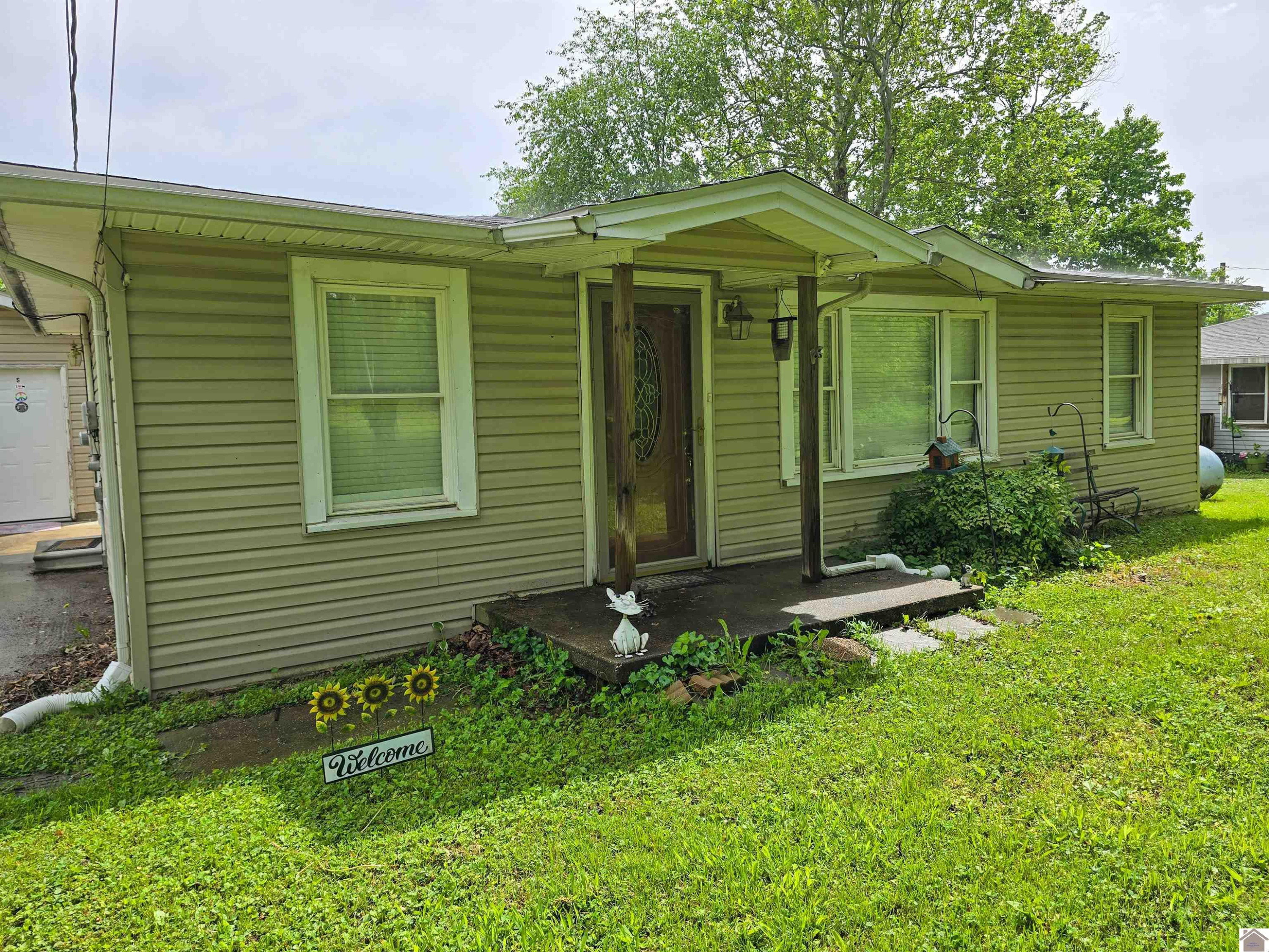 1140 Throgmorton Road Paducah, KY 42003 - Photo 3 of 38 Photo 3