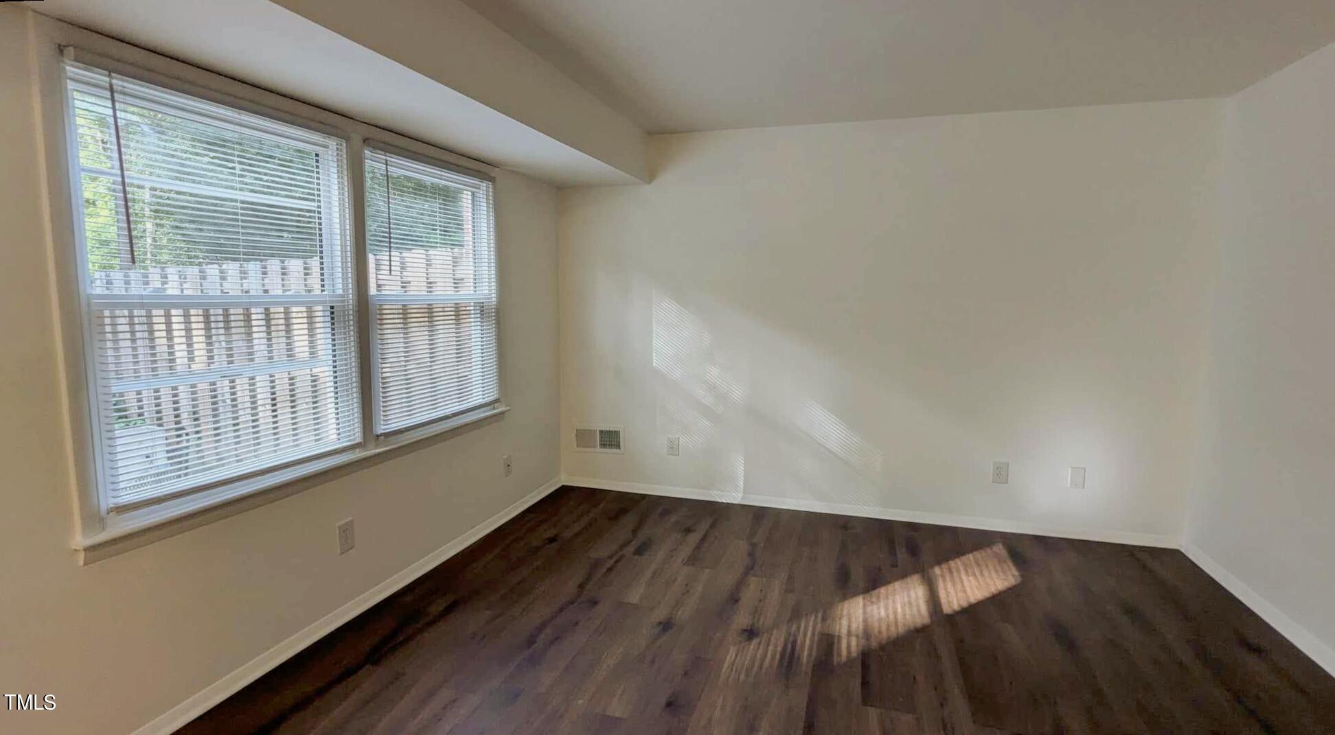5141 Revere Road, Unit 5 Durham, NC 27713 - Photo 4 of 26 livingroomM02