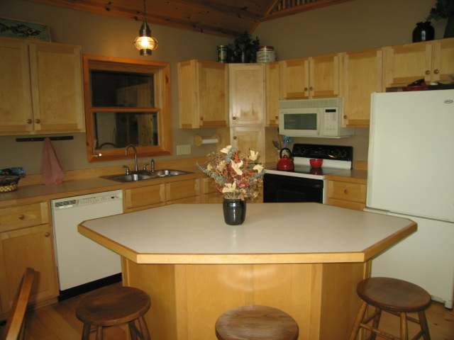 7679 Blue Lake Point Road Minocqua, WI 54548 - Photo 7 of 18 Gallery Image 7