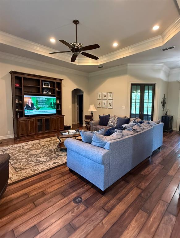 2371 Country Club Road Longview, TX 75602 - Photo 6 of 37 Gallery Image 6