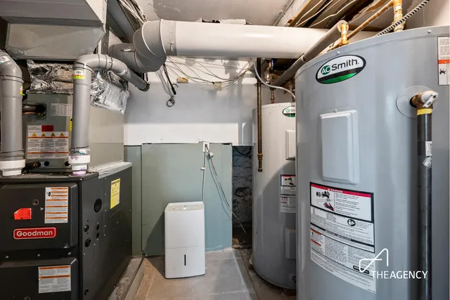 a view of a storage & utility room