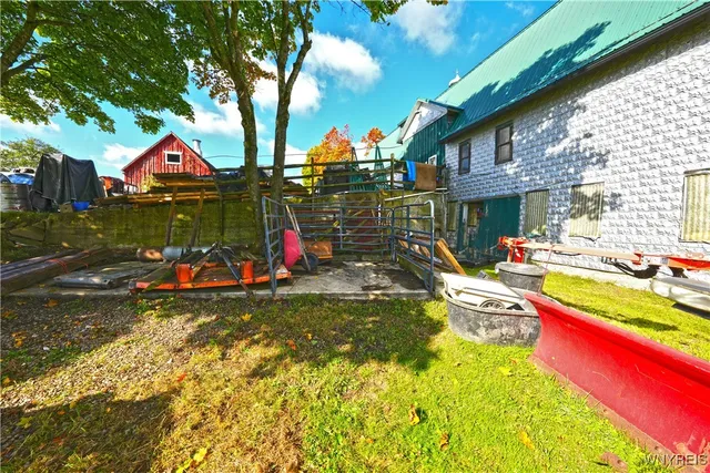 $629,000 | 5195 Genesee Road, North Collins, NY 14141