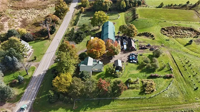 $629,000 | 5195 Genesee Road, North Collins, NY 14141