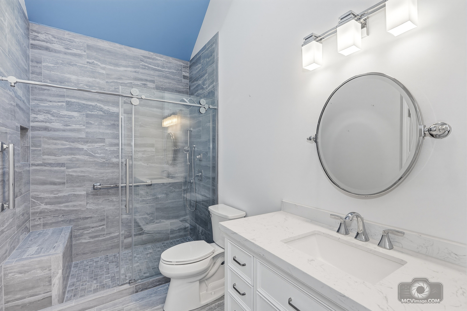 417 Thornton Street Lockport, IL 60441 - Photo 18 of 33 a bathroom with a granite countertop toilet sink and mirror
