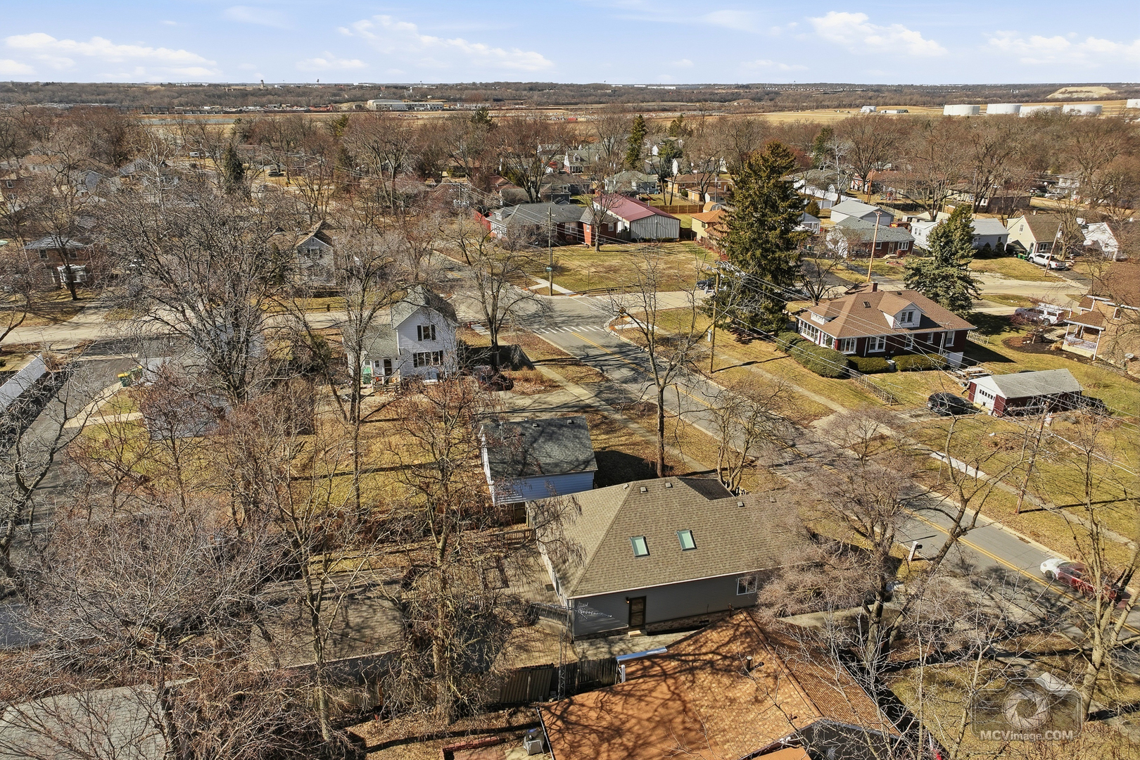 417 Thornton Street Lockport, IL 60441 - Photo 31 of 33 an aerial view of residential houses with outdoor space