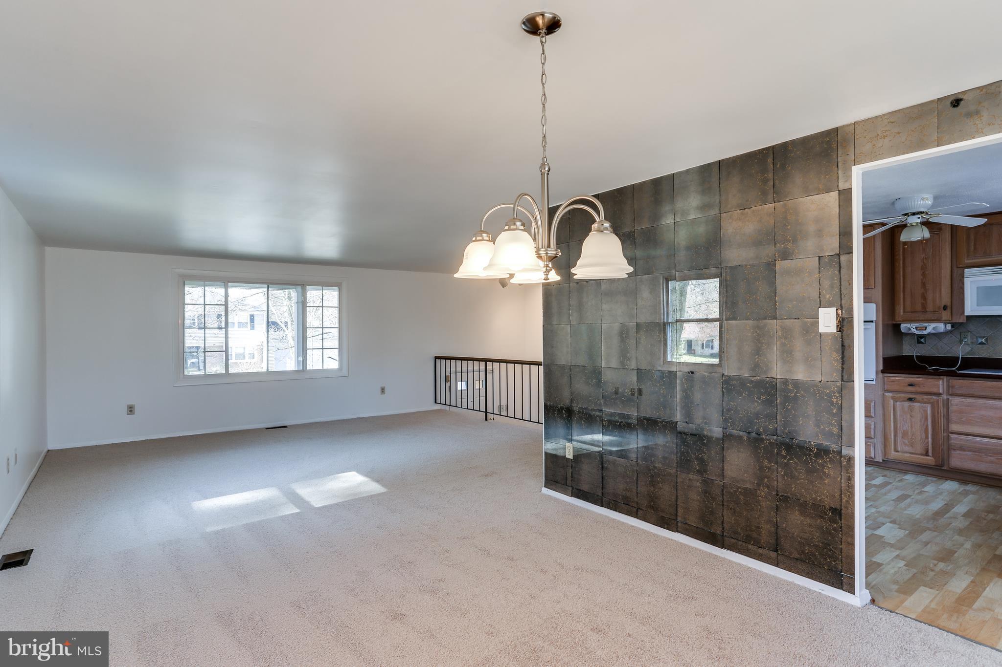 5129 West Running Brook Road Columbia, MD 21044 - Photo 5 of 29 ROOMY DINING AREA