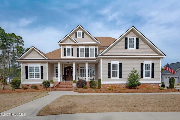 $749,000 | 123 Lake Shore Drive, Elizabethtown, NC 28337
