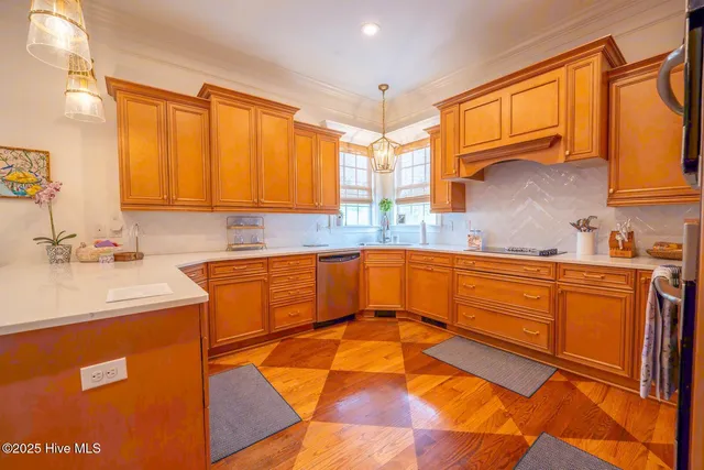 $799,000 | 123 Lake Shore Drive, Elizabethtown, NC 28337