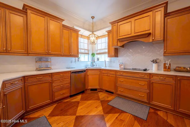 $799,000 | 123 Lake Shore Drive, Elizabethtown, NC 28337