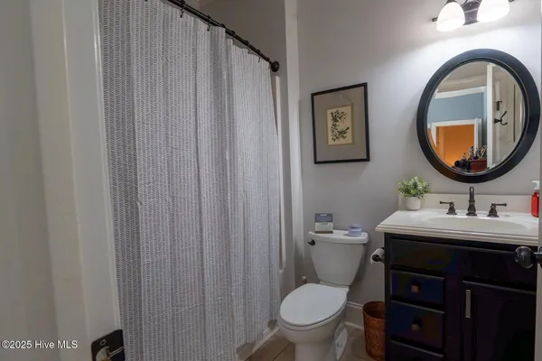 $749,000 | 123 Lake Shore Drive, Elizabethtown, NC 28337