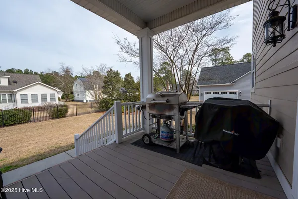 $749,000 | 123 Lake Shore Drive, Elizabethtown, NC 28337