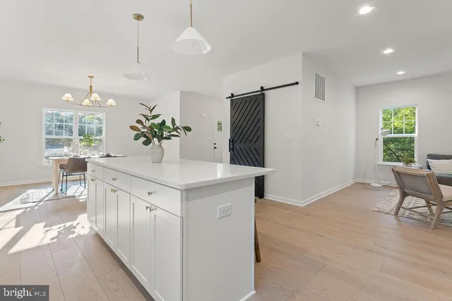 $489,700 | 546 Paddock Lane, Louisa, VA 23093